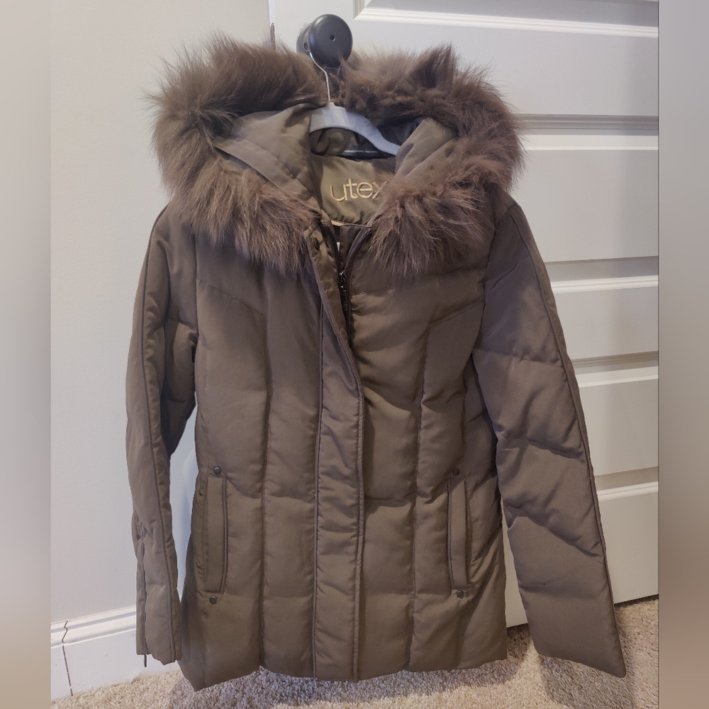 Utex Women's Brown Puffer Jacket with Faux Fur Hood